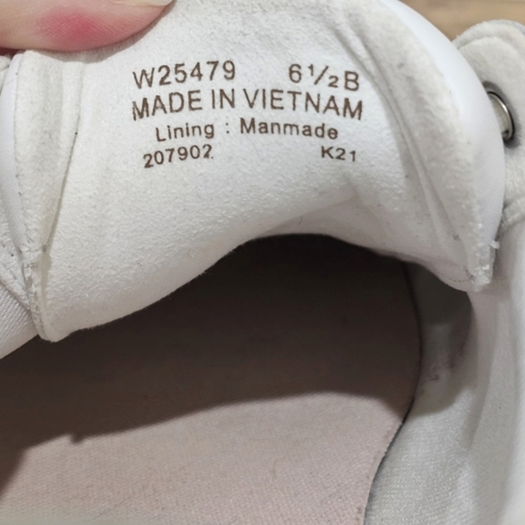 Cole Haan Grand Crosscourt Sneakers in Peach Whip Leather Size 6.5 Women's - Picture 9 of 9